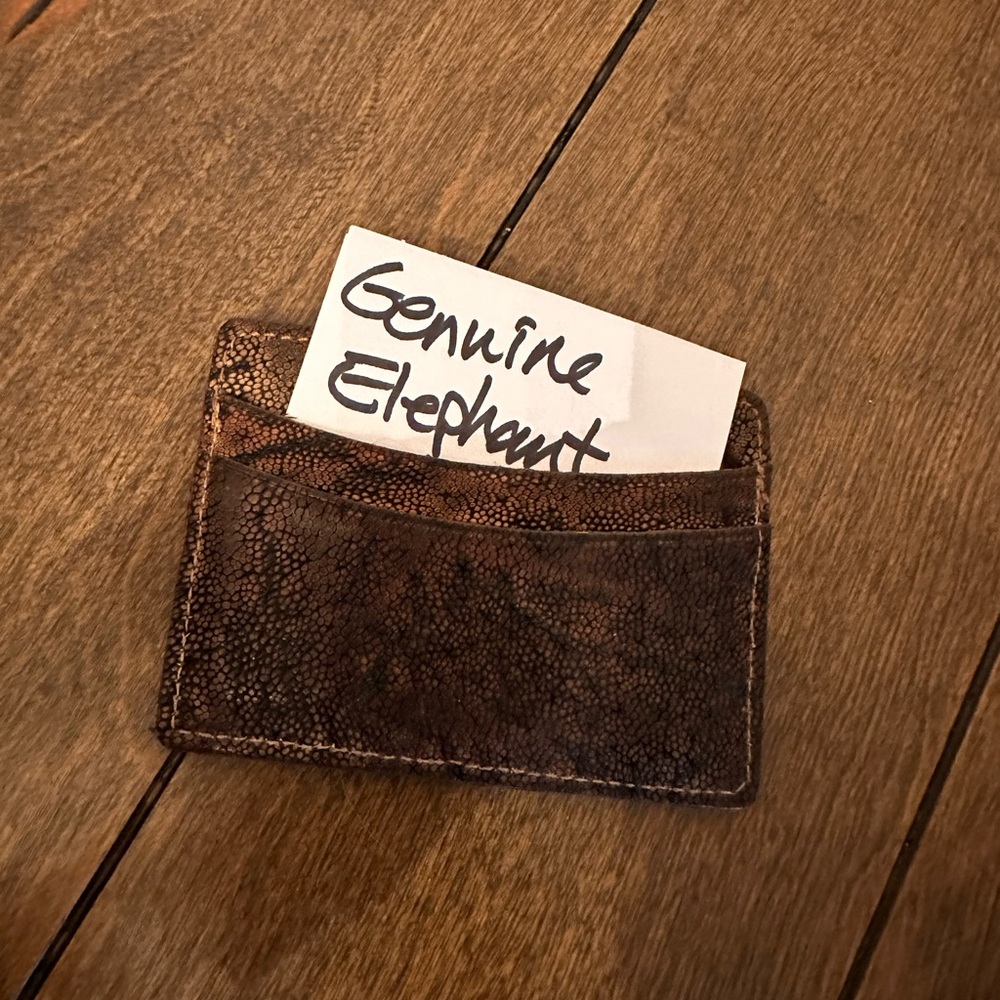 Torino Leather Elephant Card Case Cognac - Picture 2 of 5